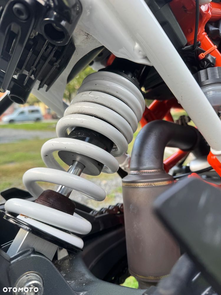 KTM Duke 390 - 14