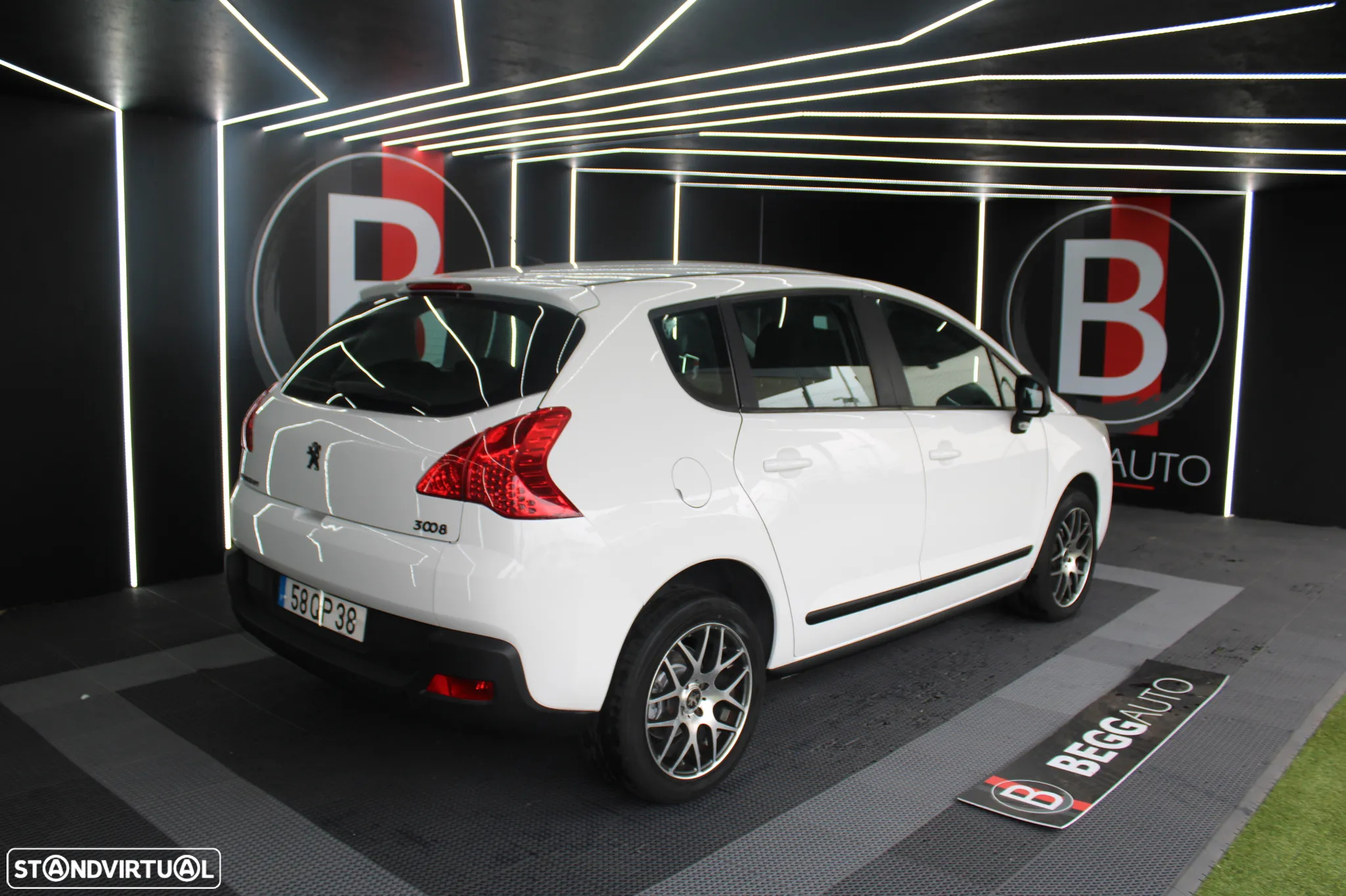 Peugeot 3008 1.6 e-HDi Active 2-Tronic - 4
