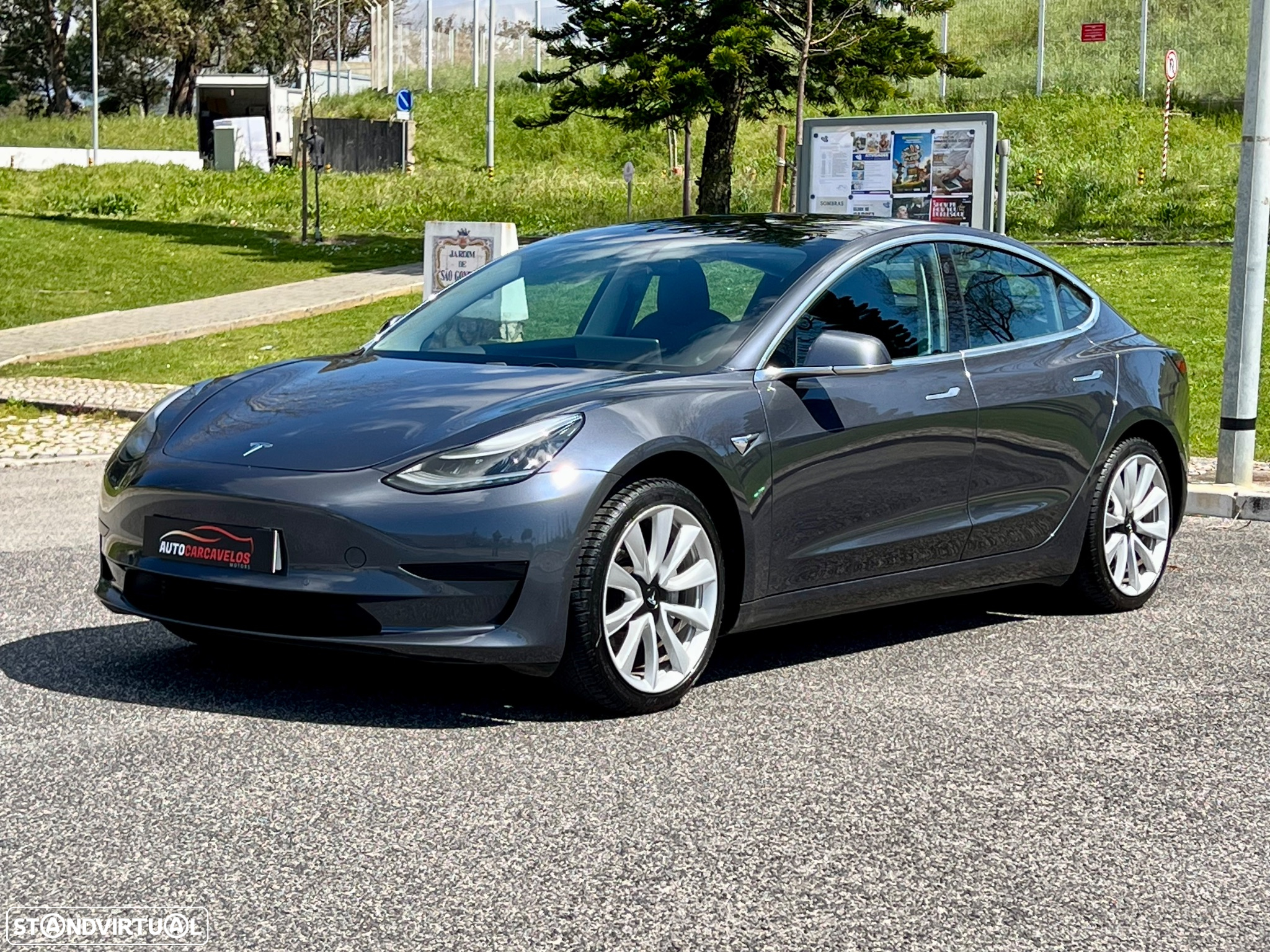 Tesla Model 3 Standard Range Plus RWD - 12