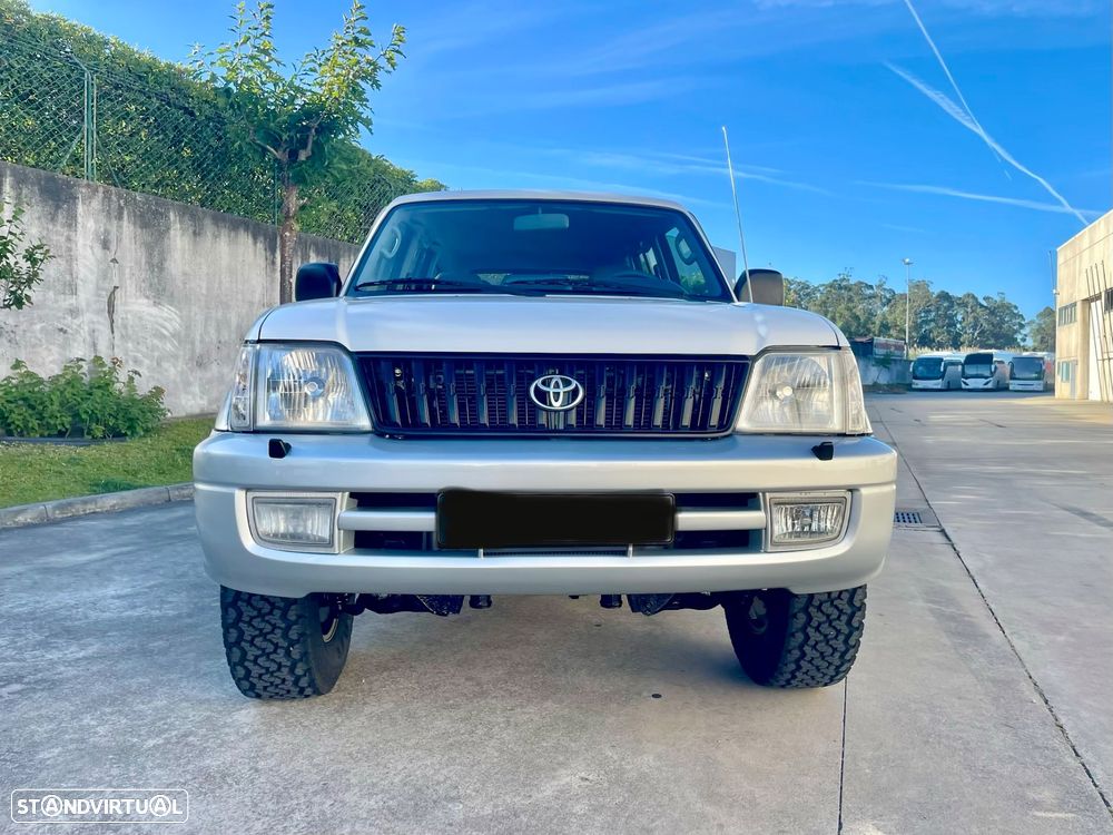 Toyota Land Cruiser Prado - 1