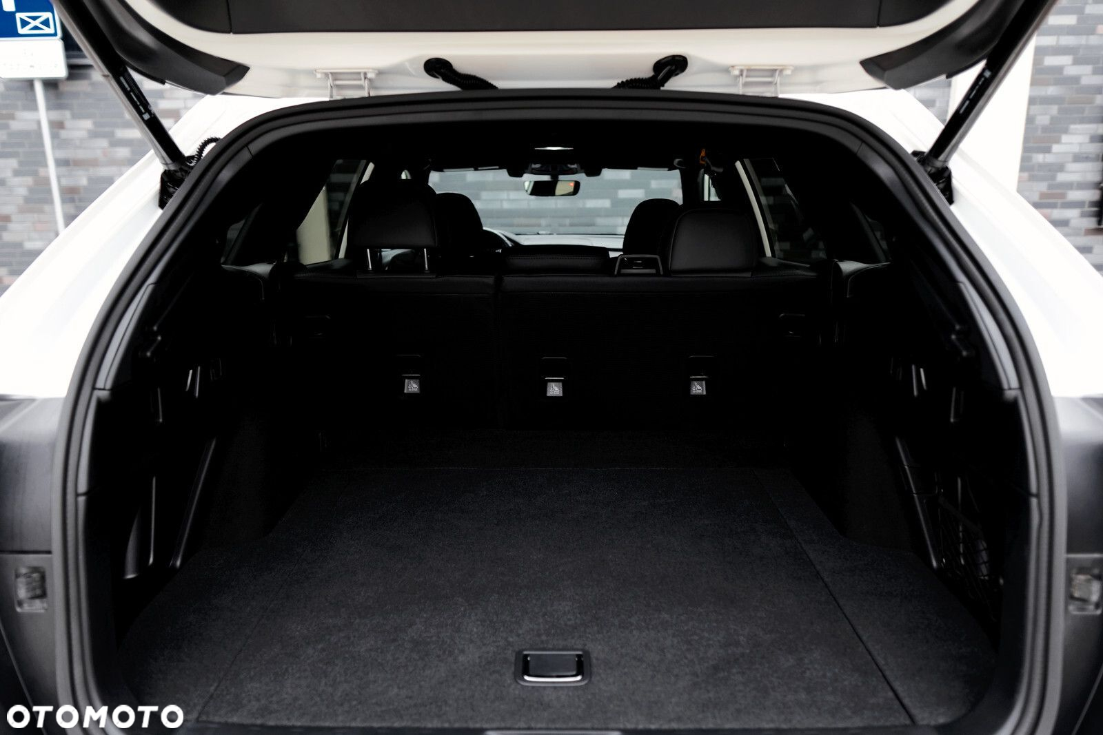 Subaru Outback - 21