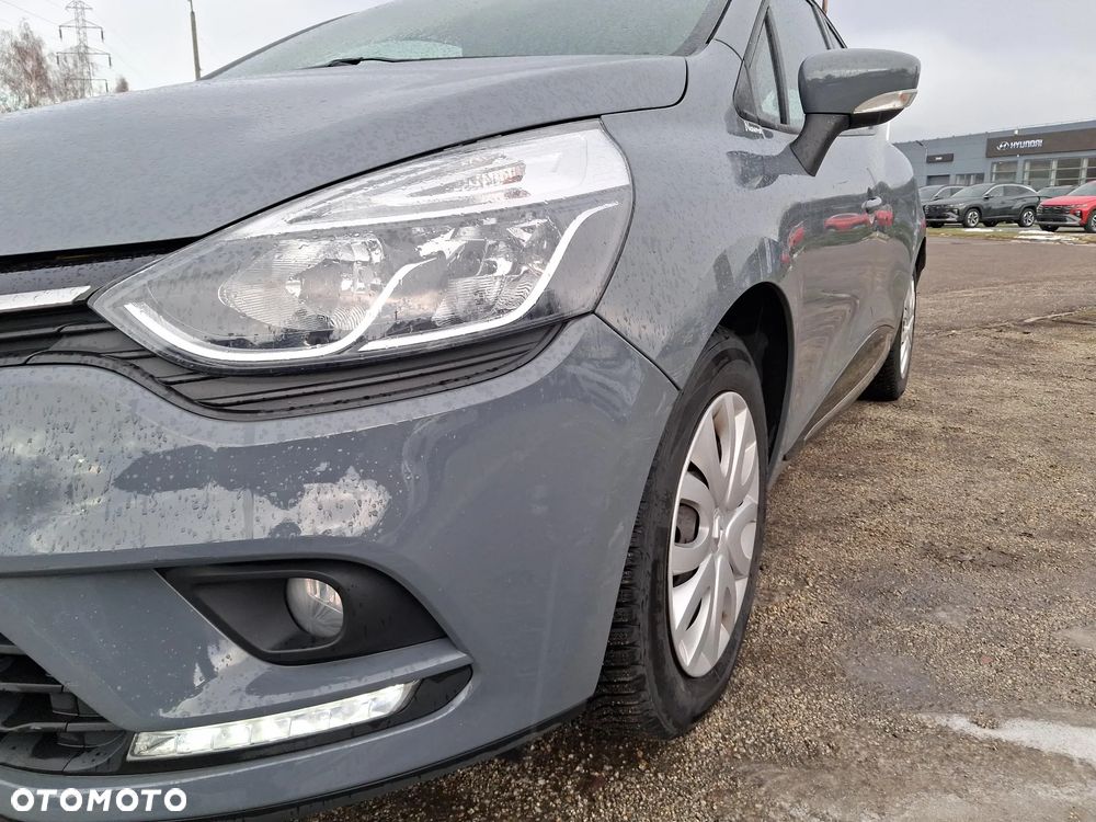 Renault Clio 1.2 16V Life - 28