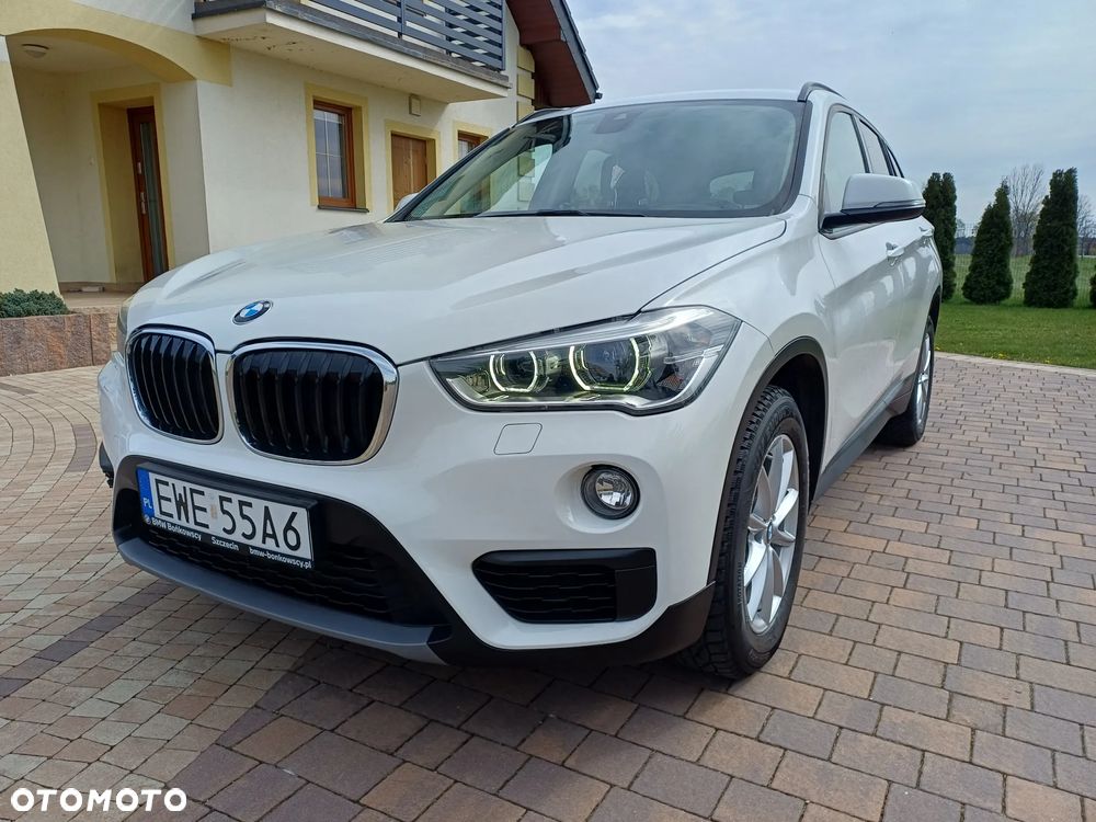 BMW X1 sDrive18i - 9