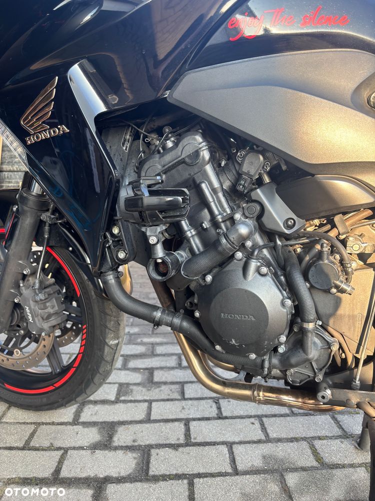 Honda CBF - 11