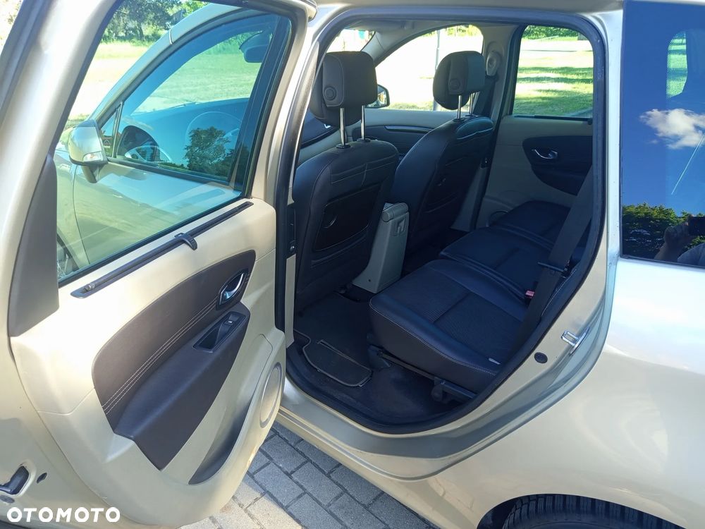 Renault Scenic 1.9 dCi Bose Edition - 19