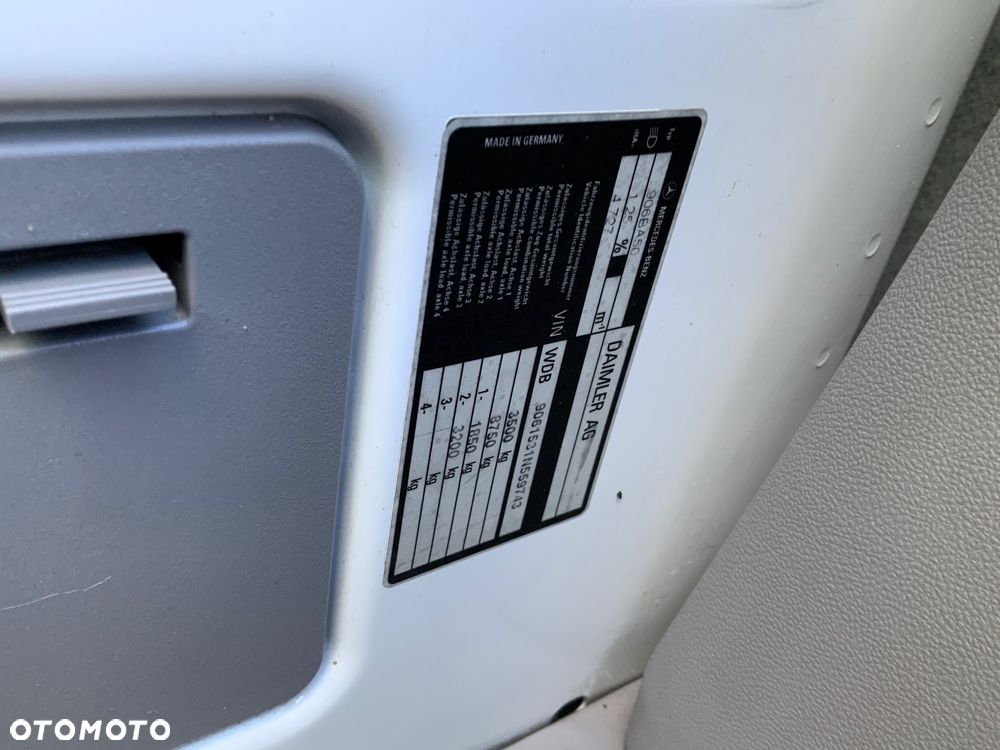 Mercedes-Benz SPRINTER 519 CDI - 10