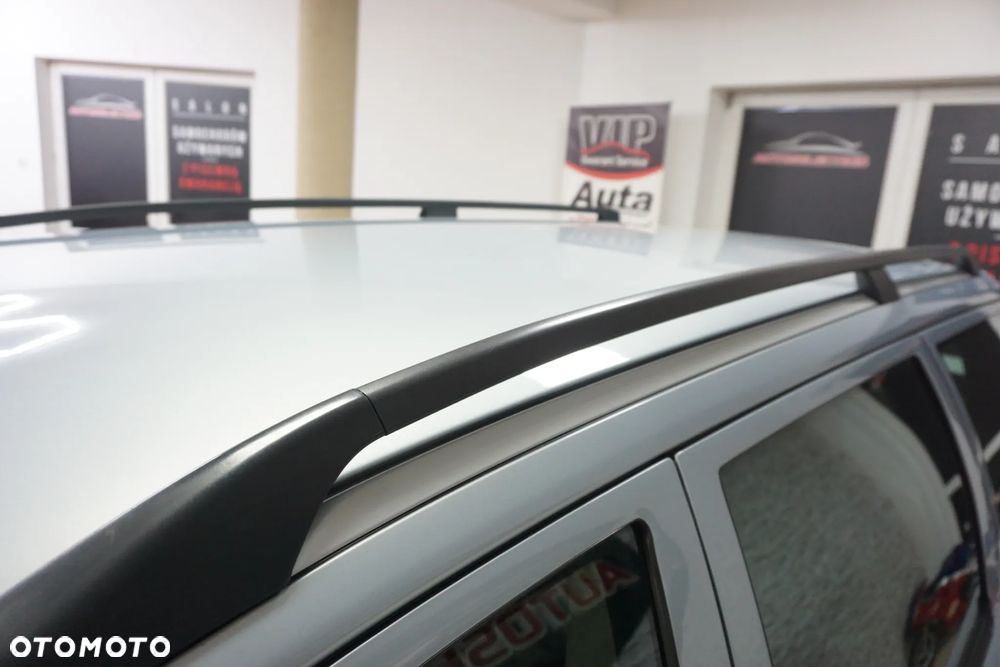 Volvo V70 D5 Comfort - 13