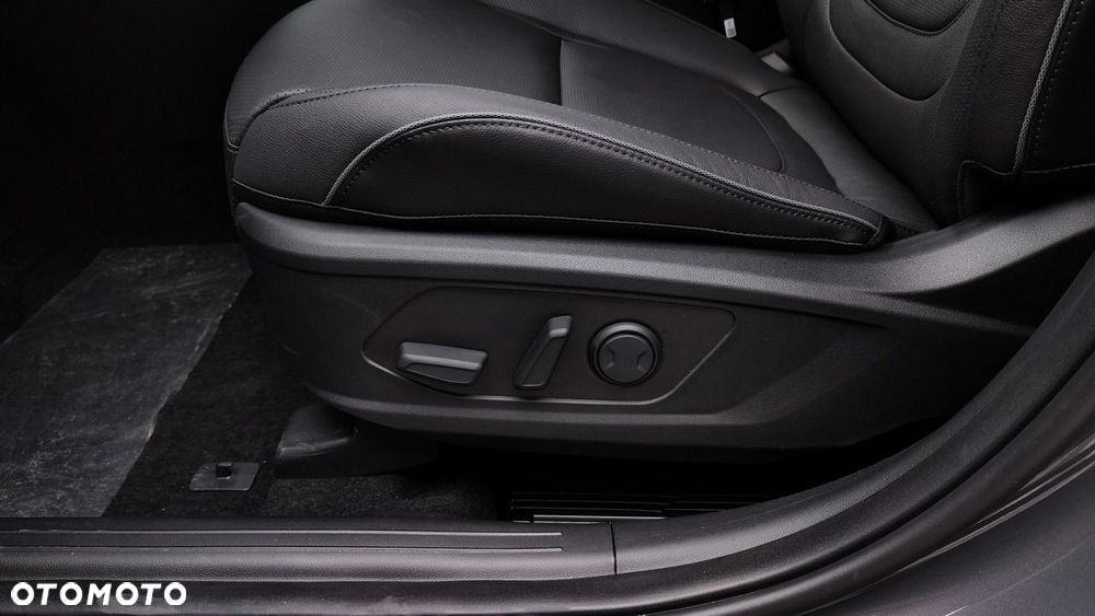 Hyundai Tucson 1.6 T-GDi HEV Platinum 2WD - 11