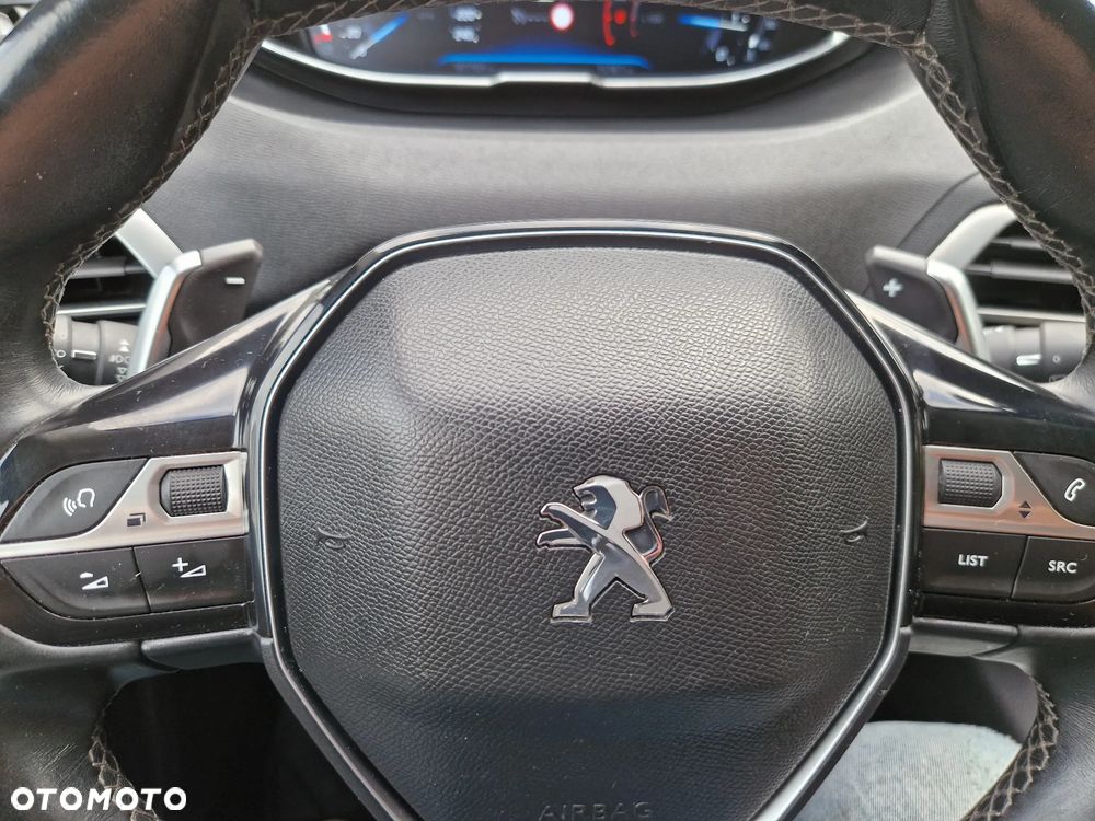 Peugeot 3008 - 22