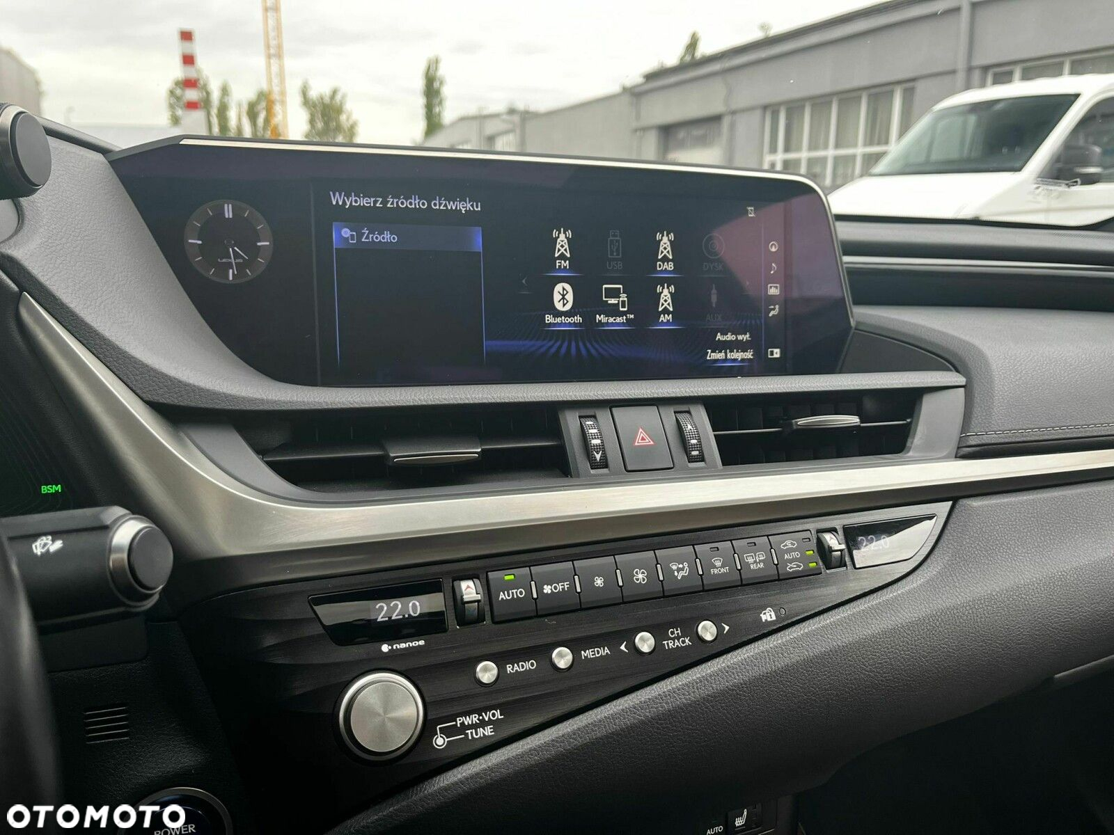 Lexus ES - 25