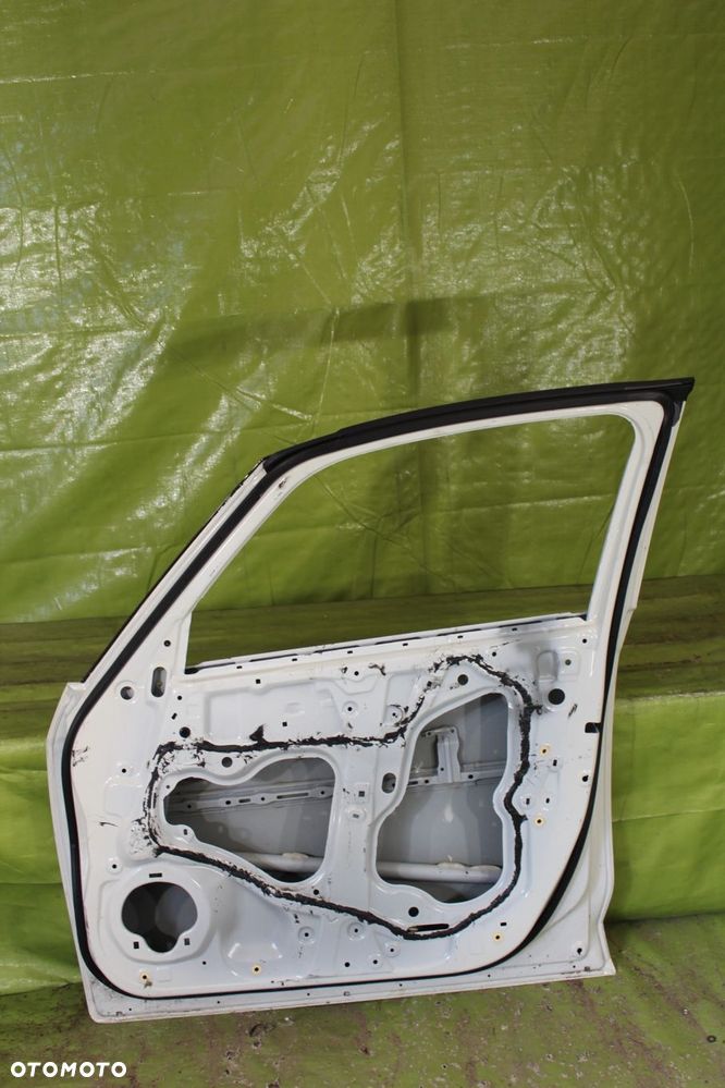 Drzwi Honda Jazz V Crosstar po 2020r. przód prawy - 2