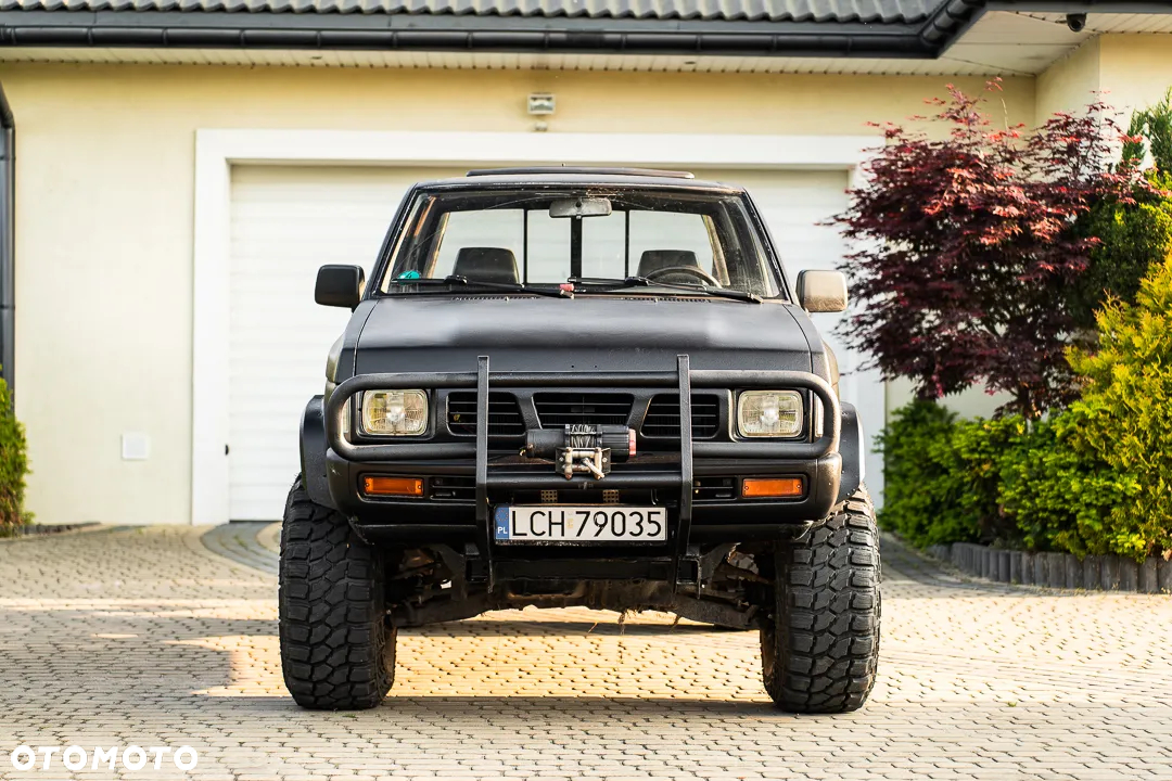 Nissan Pickup 2.5 TDi 4WD - 2