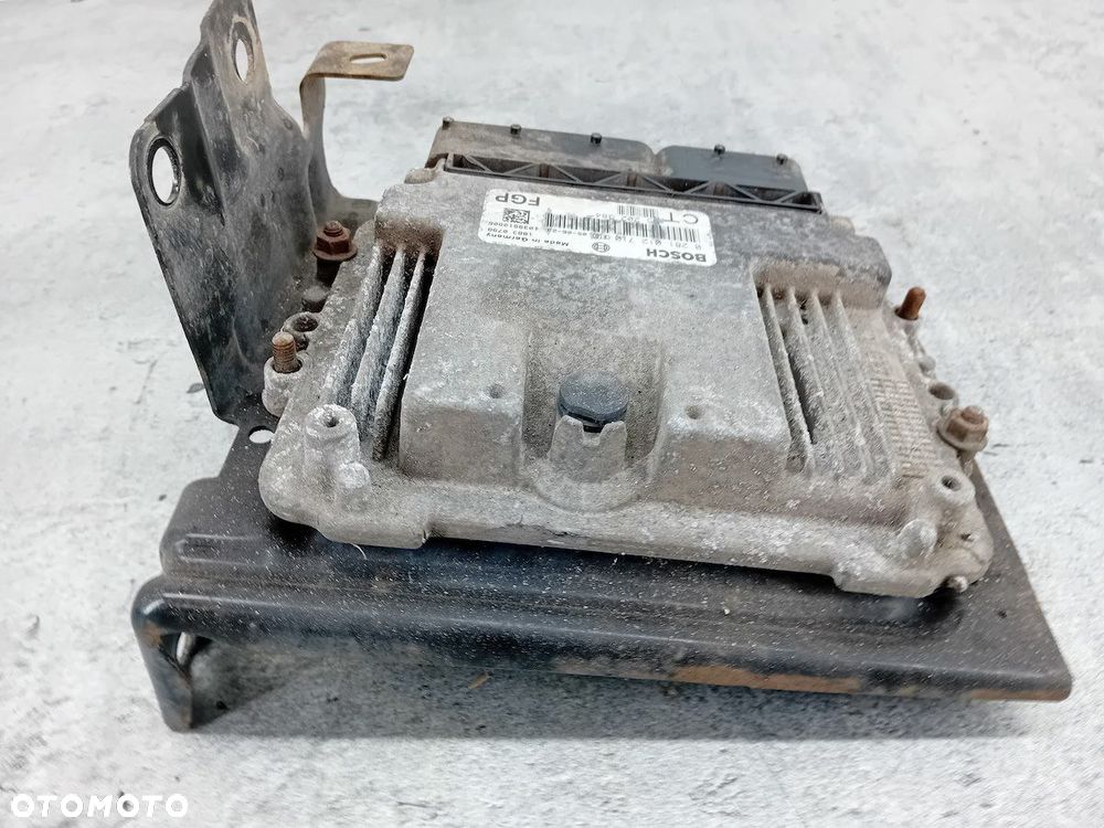 KOMPUTER, STEROWNIK OPEL ZAFIRA B 55202384 0281012710  BOSCH 1.9 CDTI - 3
