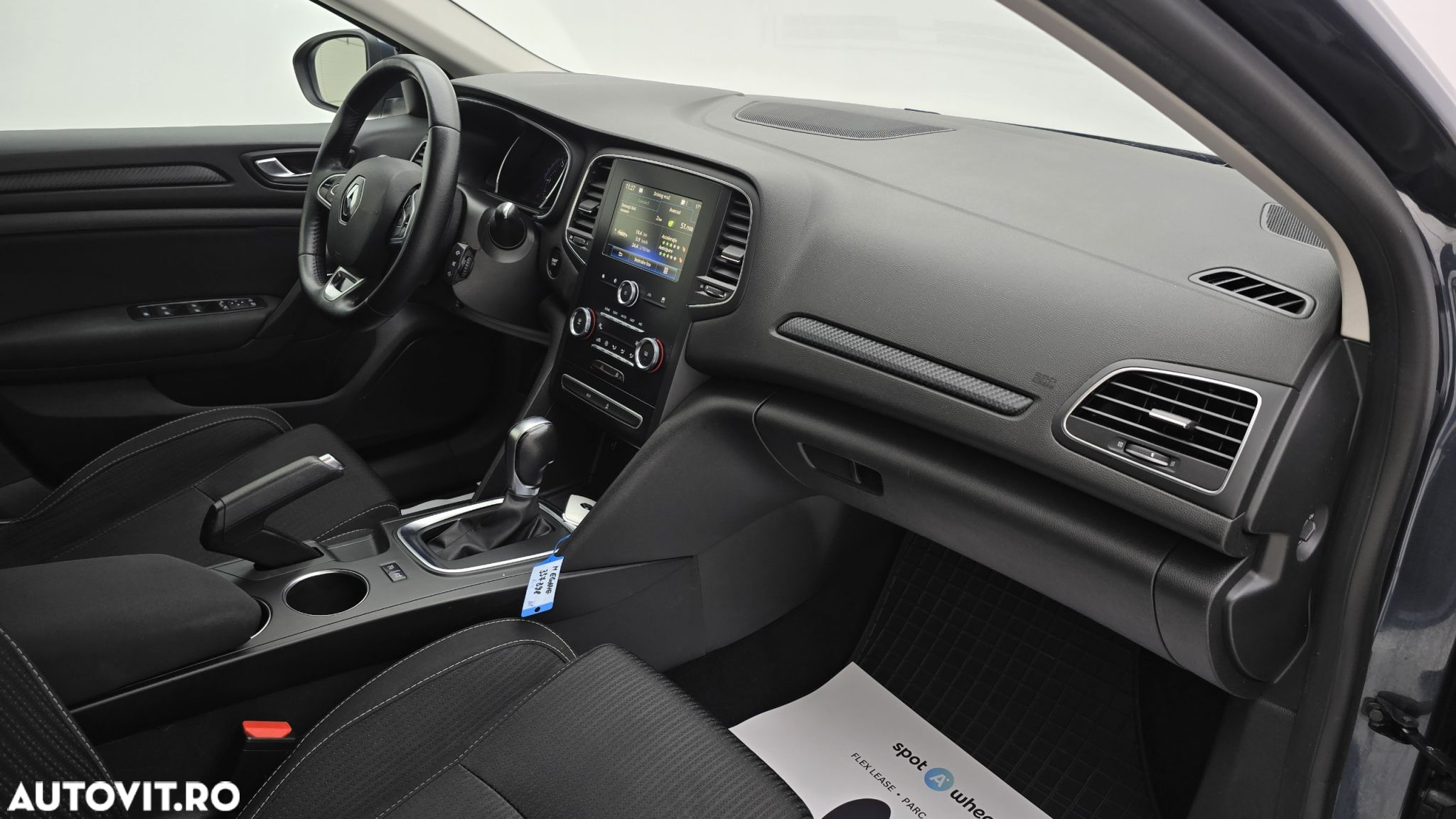 Renault Megane ENERGY dCi EDC Zen - 20