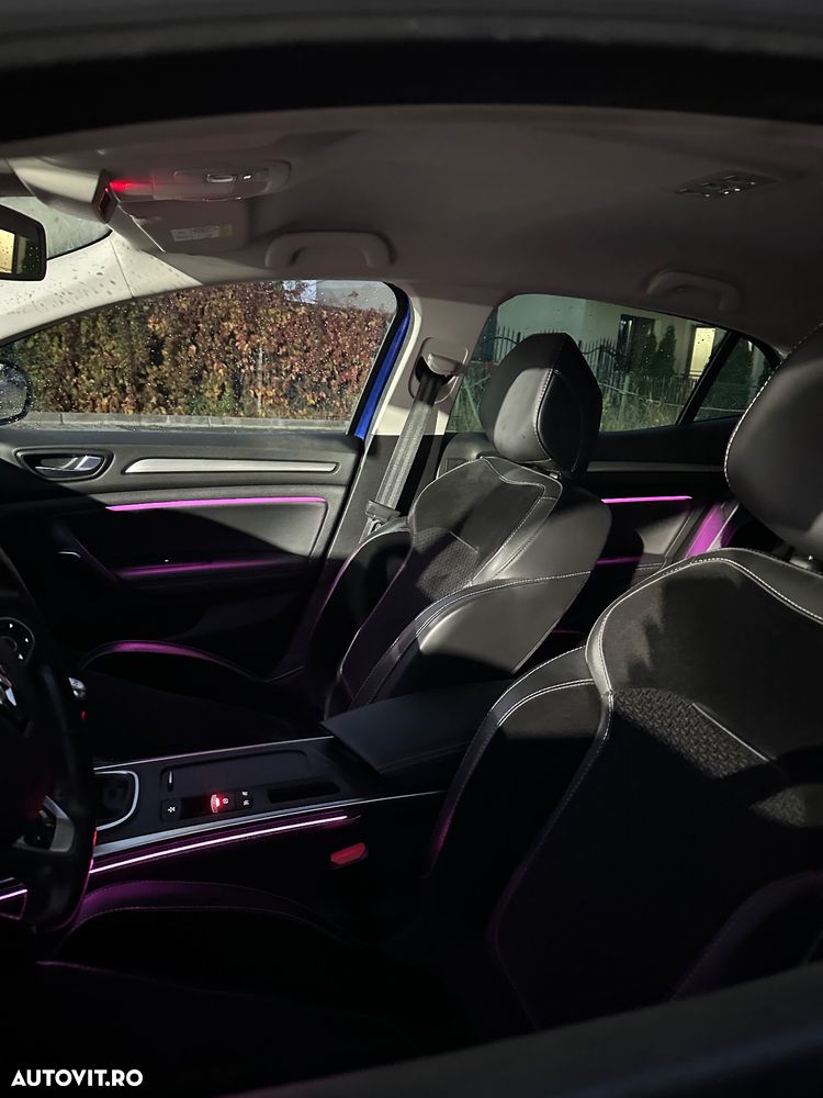 Renault Megane TCe 140 GPF GT LINE - 11