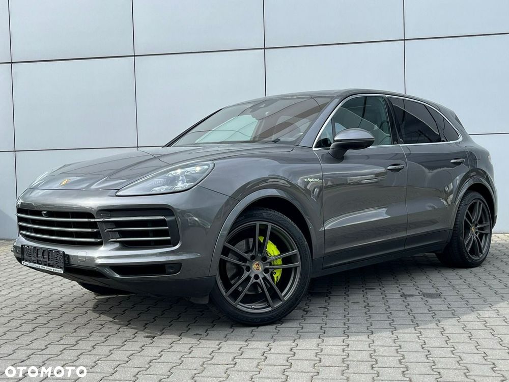Porsche Cayenne E-Hybrid - 2