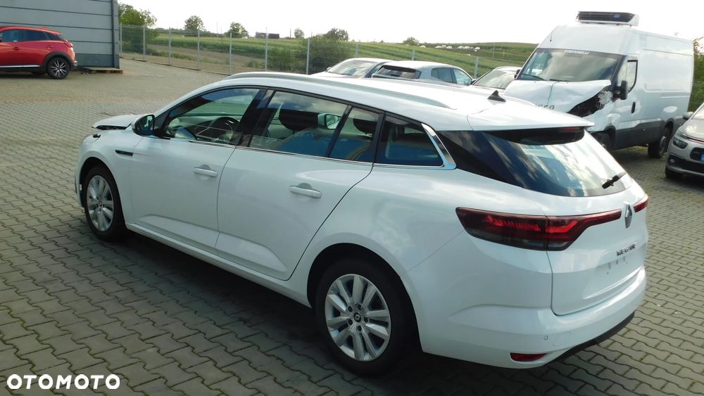 Renault Megane 1.5 Blue dCi Intens - 4
