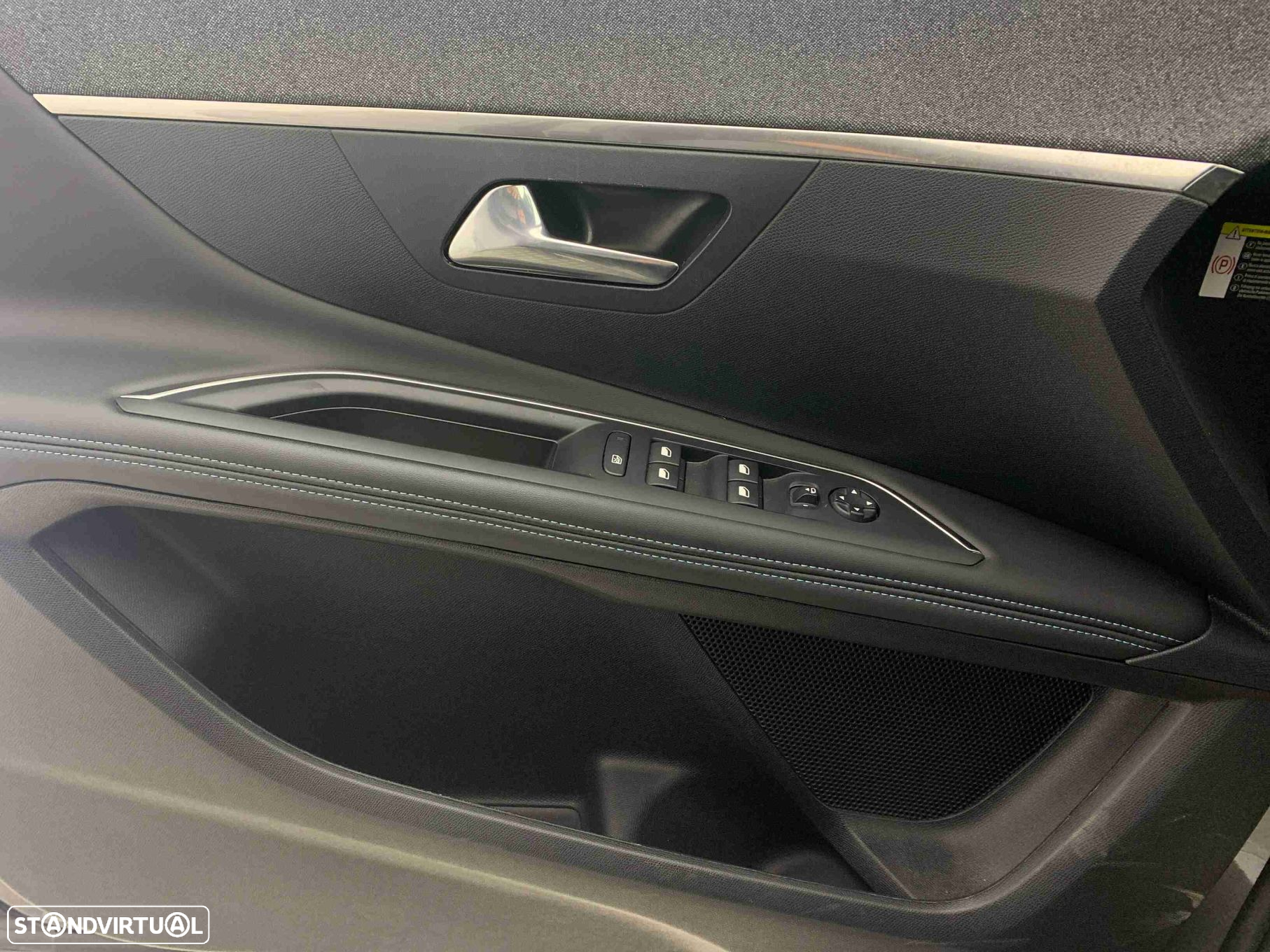 Peugeot 3008 1.5 BlueHDi Allure Pack EAT8 - 12