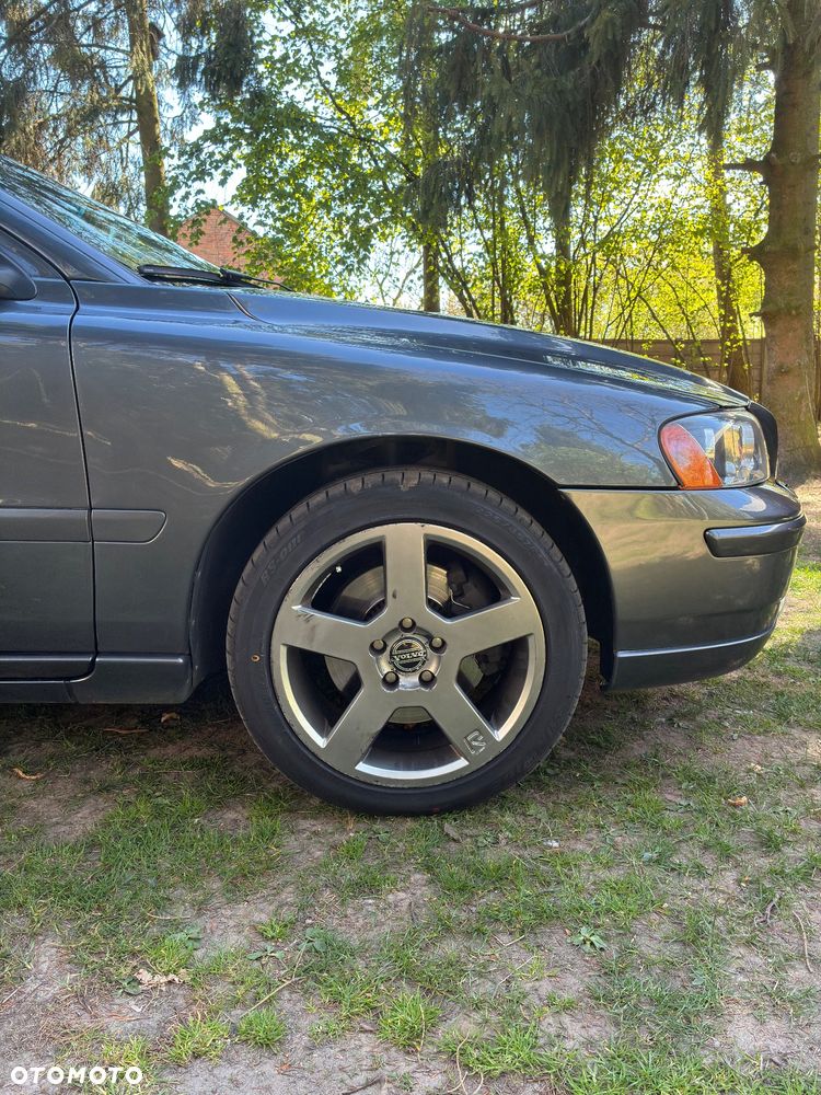 Volvo S60 2.4D5 Diament - 28