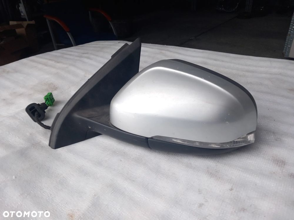 Volvo V-40 II lusterko zewnetrzne lewe 31402552 2012- - 1