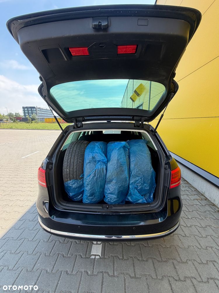 Volkswagen Passat 2.0 TDI Trendline - 11