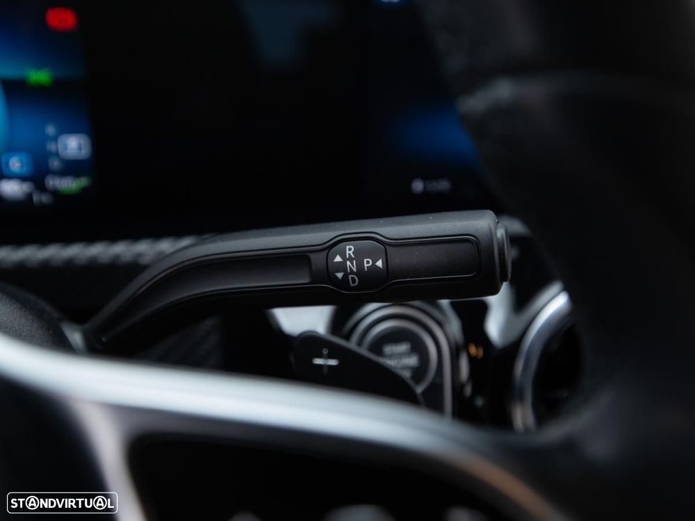 Mercedes-Benz A 250 e 8G-DCT Style - 17