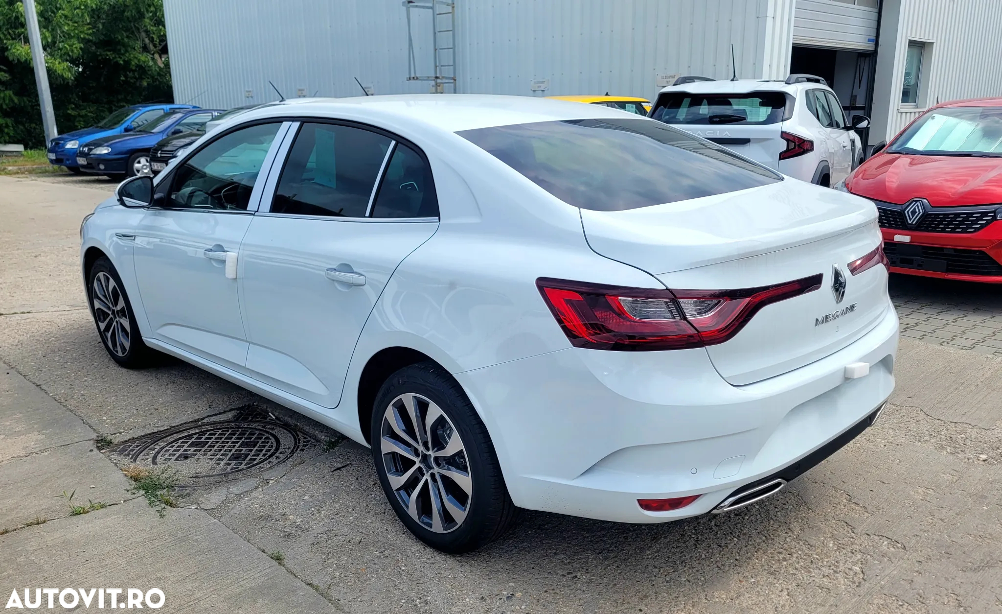 Renault Megane TCe 140 GPF Techno - 7