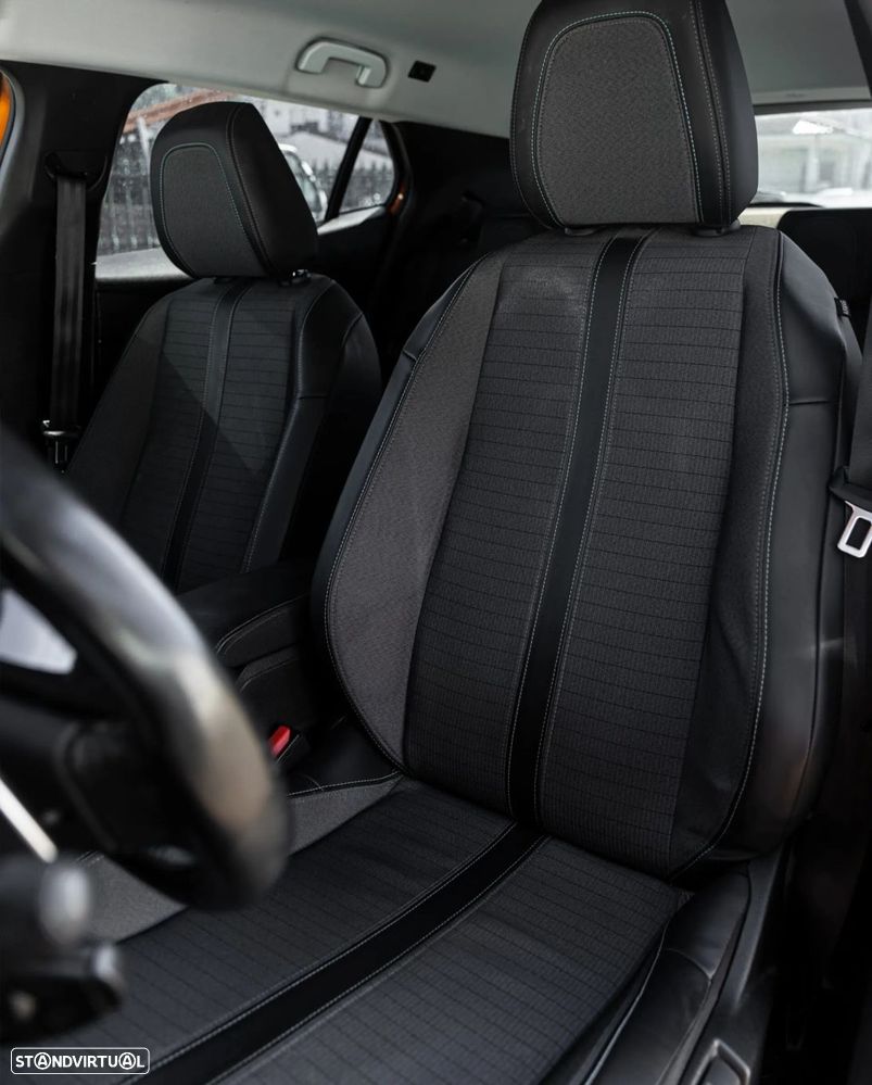 Peugeot 2008 1.2 PureTech Style EAT6 - 9