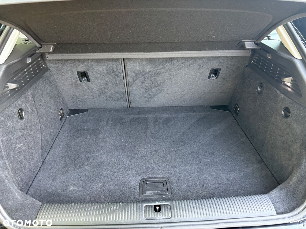 Audi A3 Sportback 1.6 TDI (clean diesel) S line Sportpaket - 27