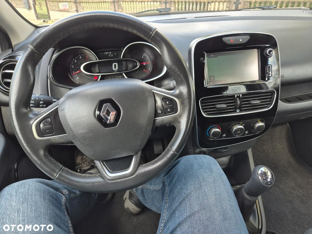 Renault Clio 1.5 dCi 75 Expression - 21