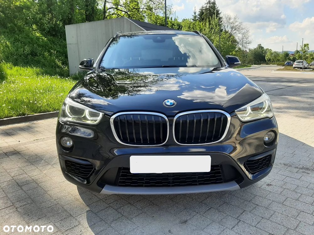 BMW X1 xDrive18d Advantage - 8