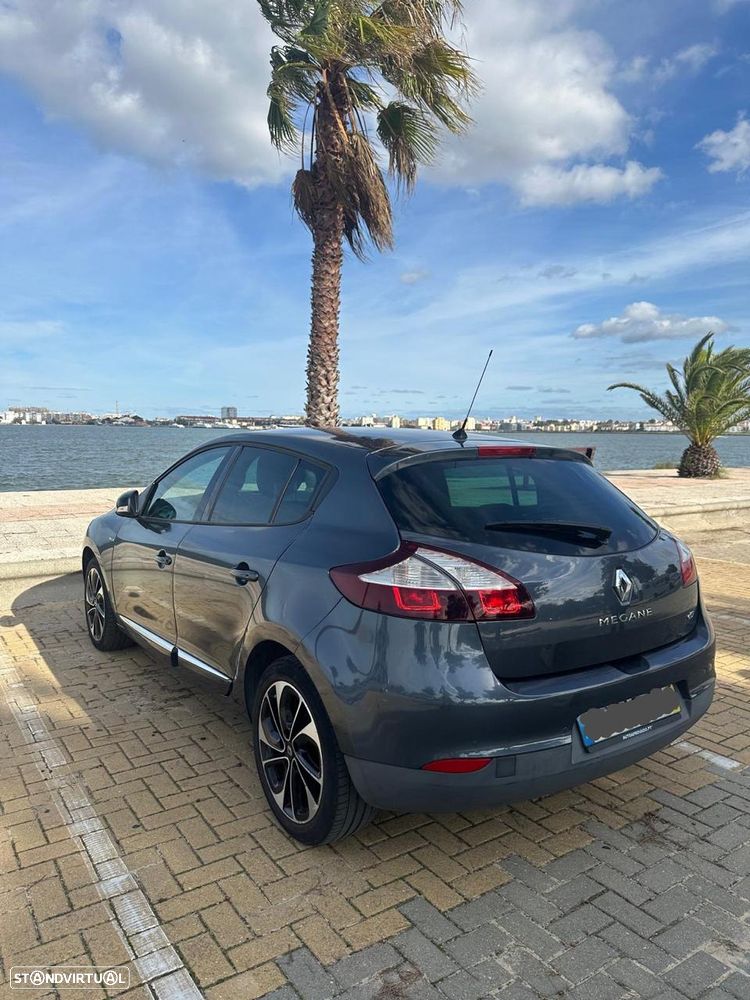 Renault Mégane 1.5 dCi Bose Edition - 14