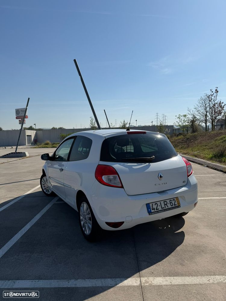 Renault Clio - 3