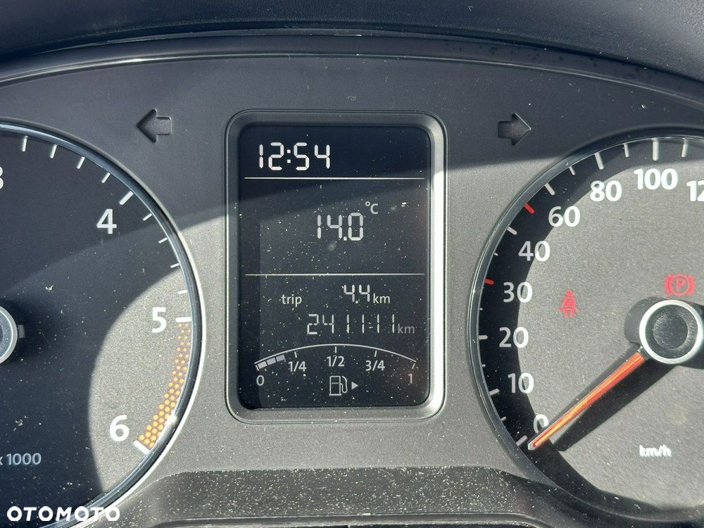 Volkswagen Polo - 15