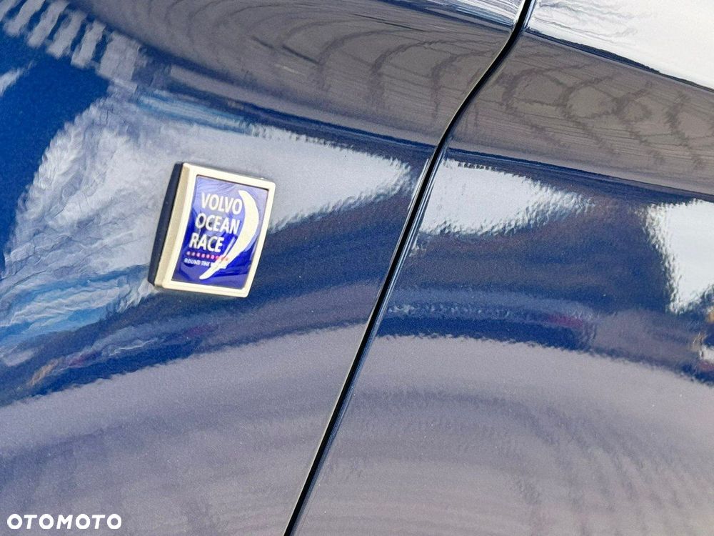 Volvo XC 60 D4 Ocean Race - 3