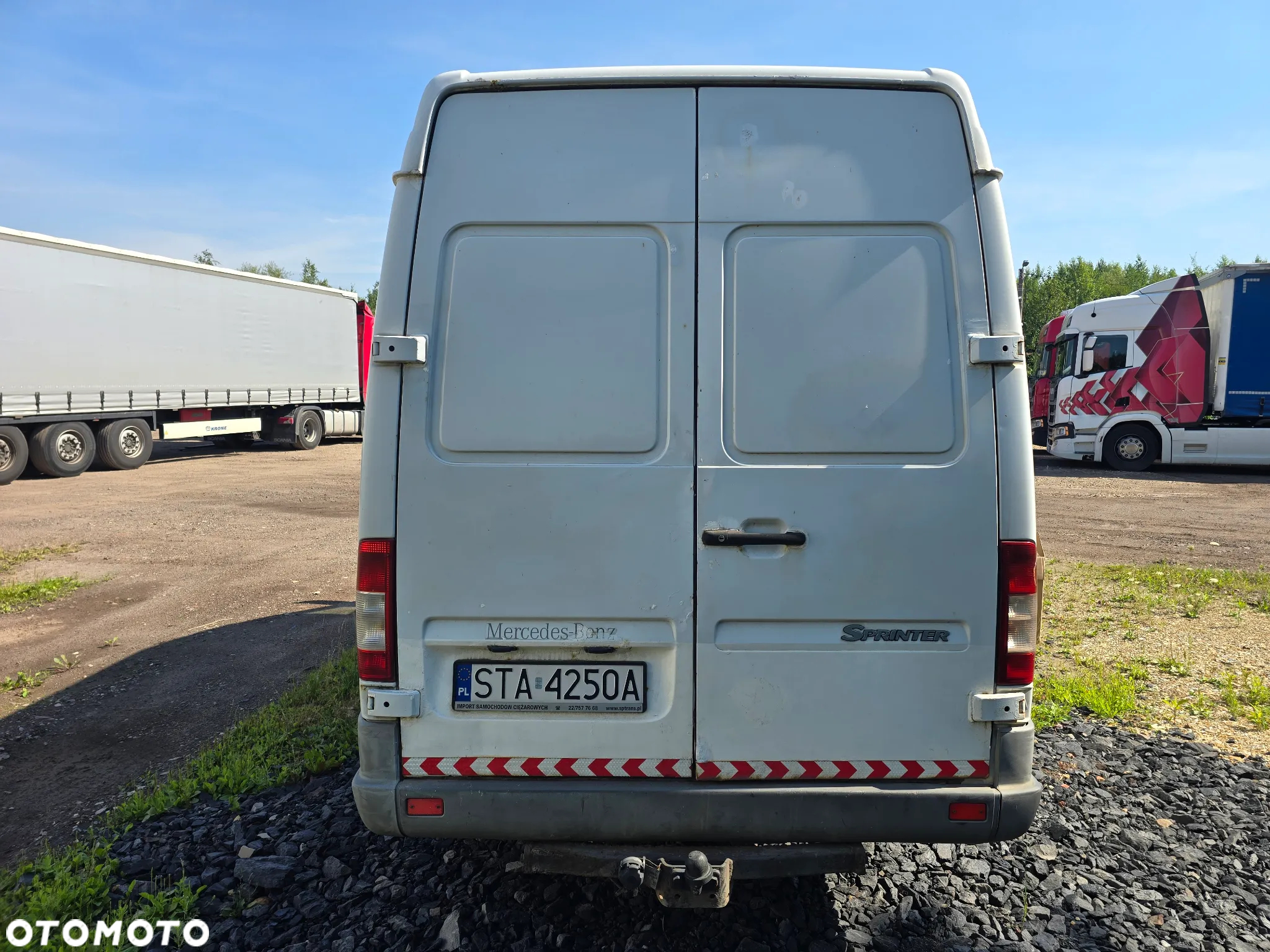 Mercedes-Benz Sprinter - 8
