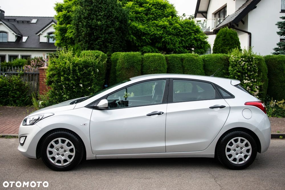 Hyundai i30 1.4 Advantage - 11