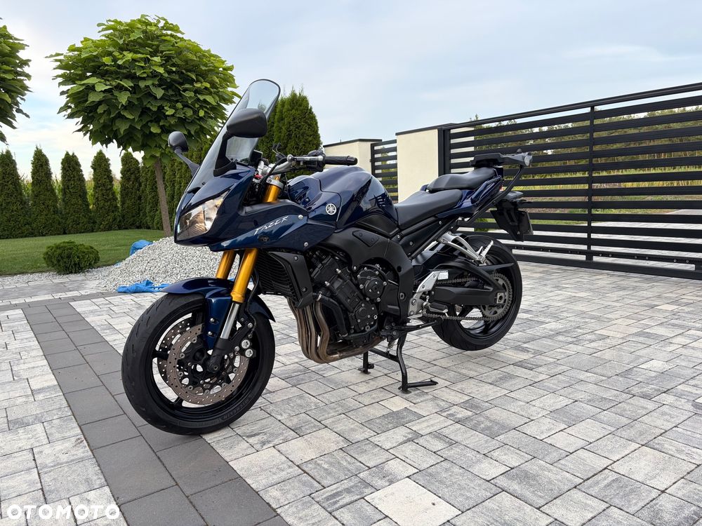 Yamaha FZ - 2