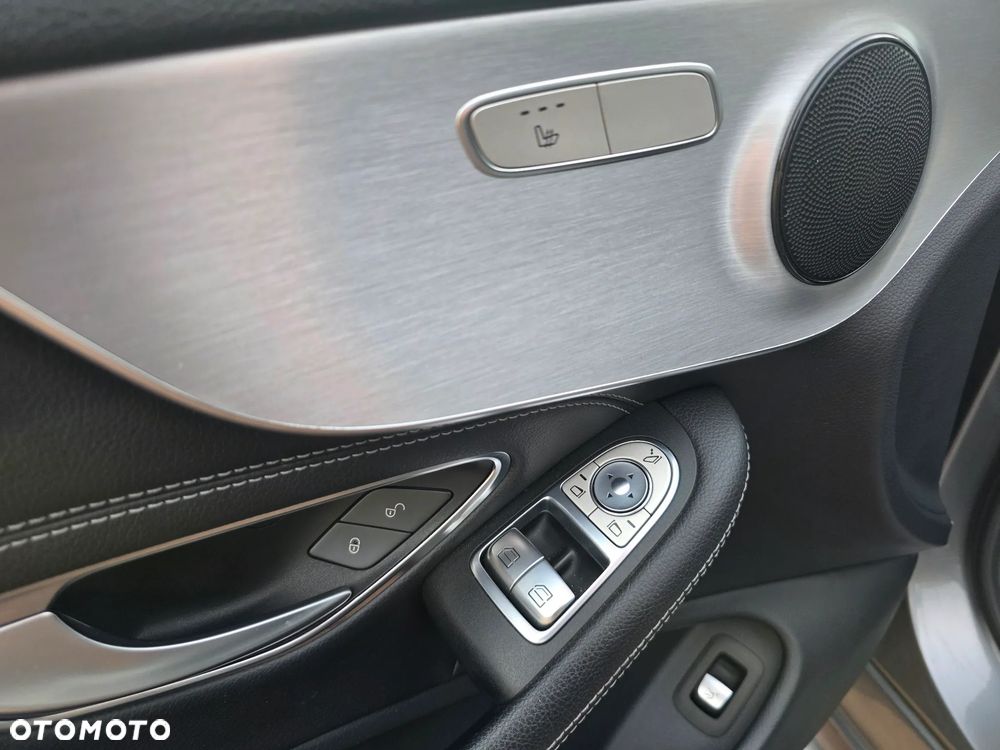 Mercedes-Benz Klasa C 220 d 9G-TRONIC AMG Line - 9