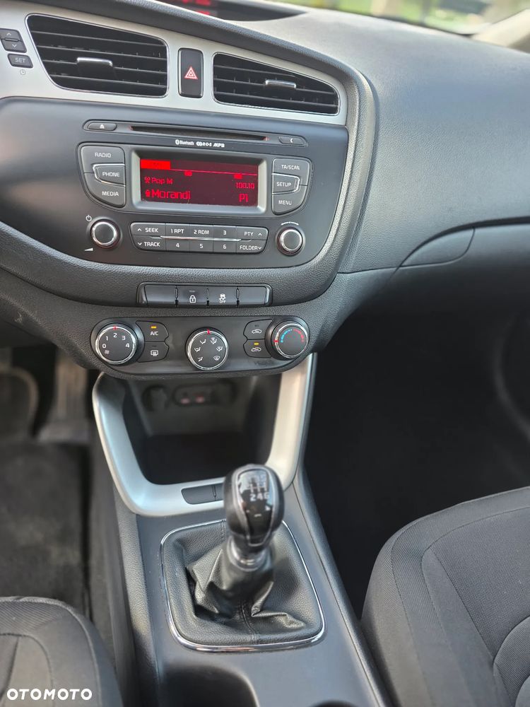 Kia Ceed 1.4 CRDi M - 11