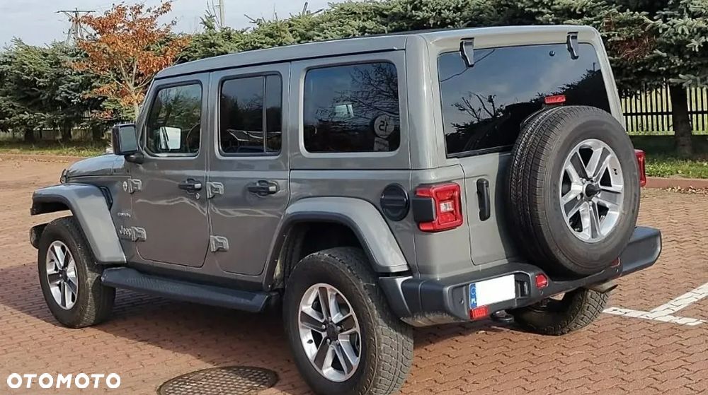 Jeep Wrangler Unlimited 3.6 Automatik Sahara - 4