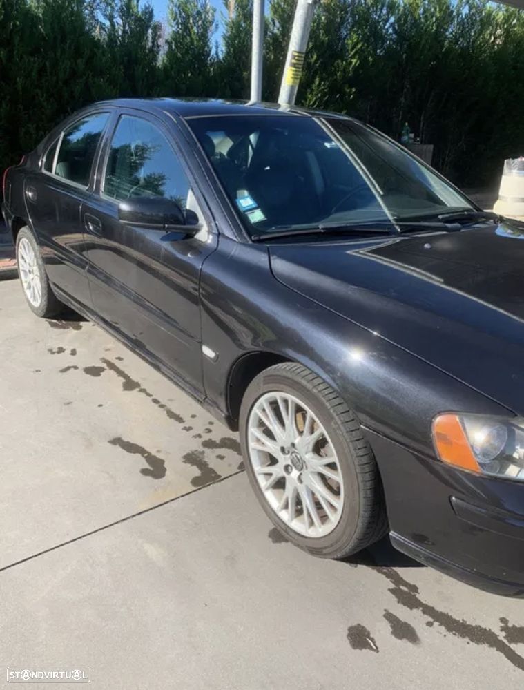 Volvo S60 2.4 D5 Nivel 2 - 4