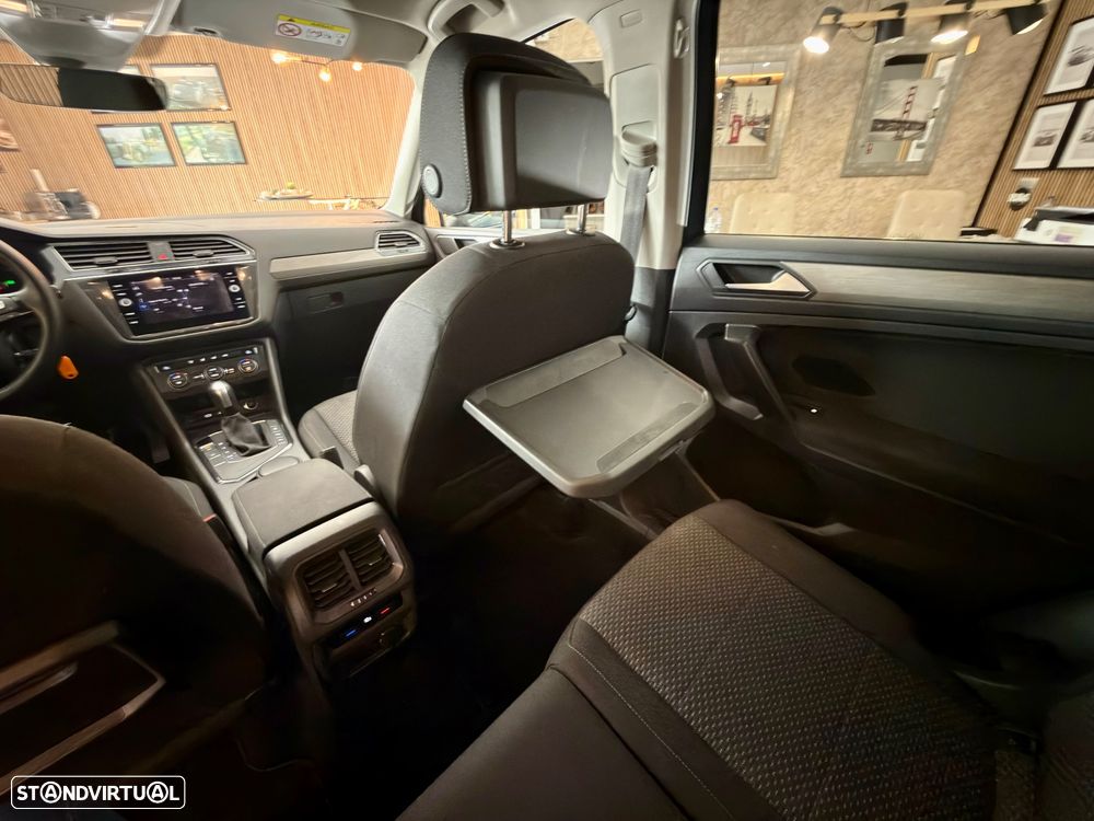 VW Tiguan Allspace 2.0 TDI Confortline DSG - 9