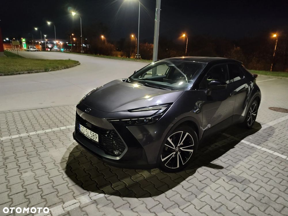 Toyota C-HR 1.8 Hybrid Executive - 1