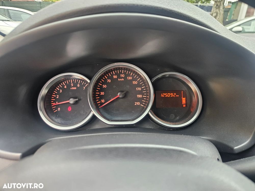 Dacia Logan ECO-G 100 Essential - 9