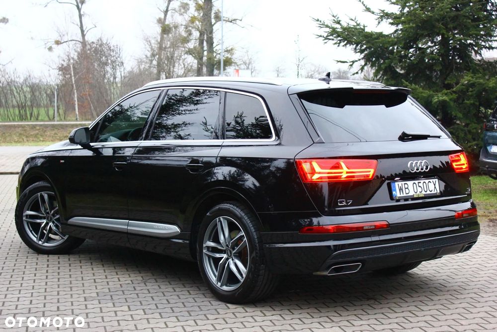 Audi Q7 - 5