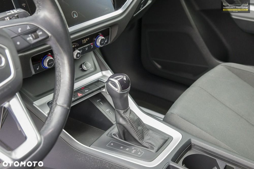 Audi Q3 - 24