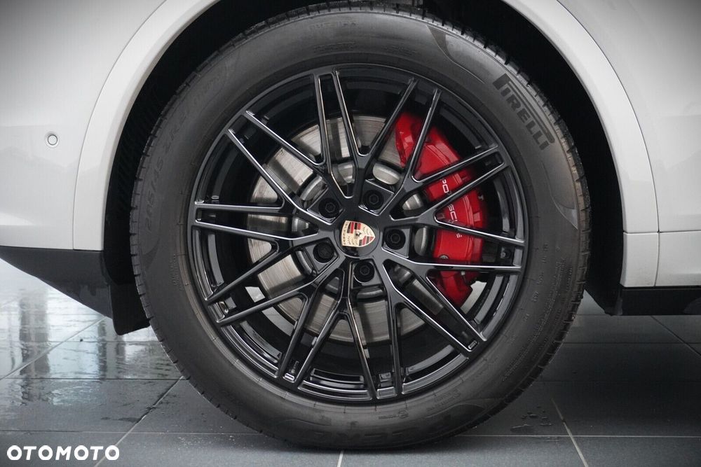 Porsche Cayenne S E-Hybrid PHEV - 10