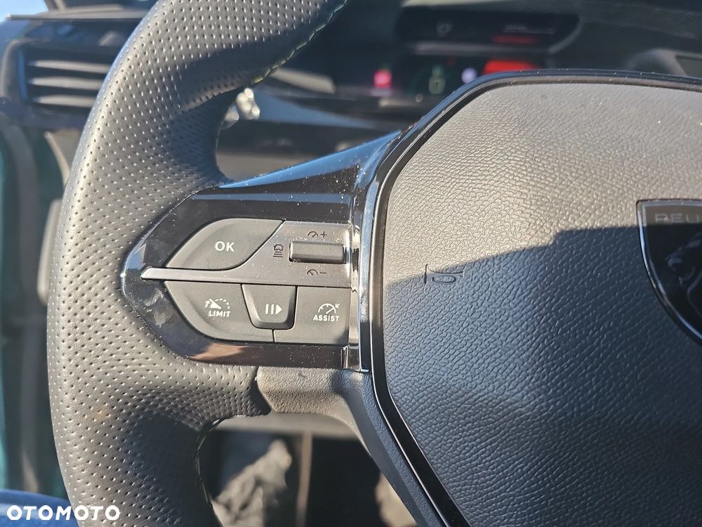 Peugeot 308 1.5 BlueHDi GT S&S EAT8 - 17