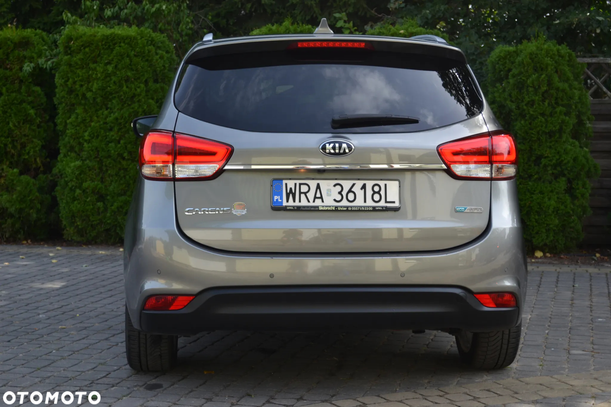 Kia Carens 1.7 CRDi Business Line 7os 7DCT - 9